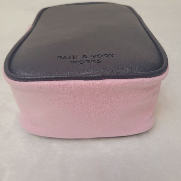 BBW Haunted House Crossbody Bag Detachable Strap Glow in the Dark New OOS - Picture 7 of 11